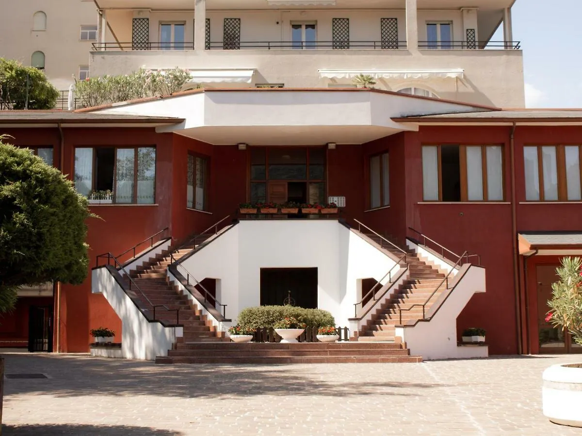 Kosmopolitan Residence Valbrona Italy